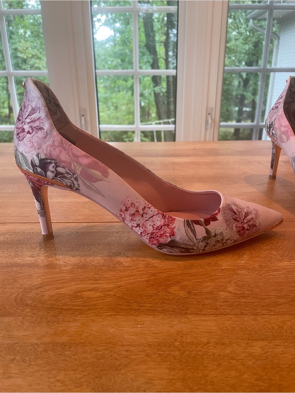 Ted Baker Pink Floral Heels Palace Gardens Vyixyn Size 9 **Excellent** Condition - Picture 4 of 10